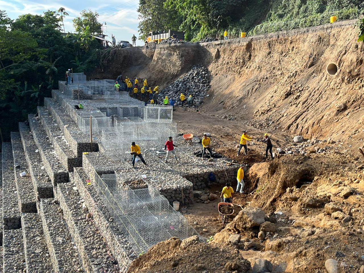 Rehabilitación de la ruta Cito Zarco en Retalhuleu cuenta con un 60 % de avance