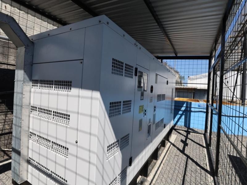 Nueva planta eléctrica de respaldo se suma a las mejoras en el aeropuerto La Aurora