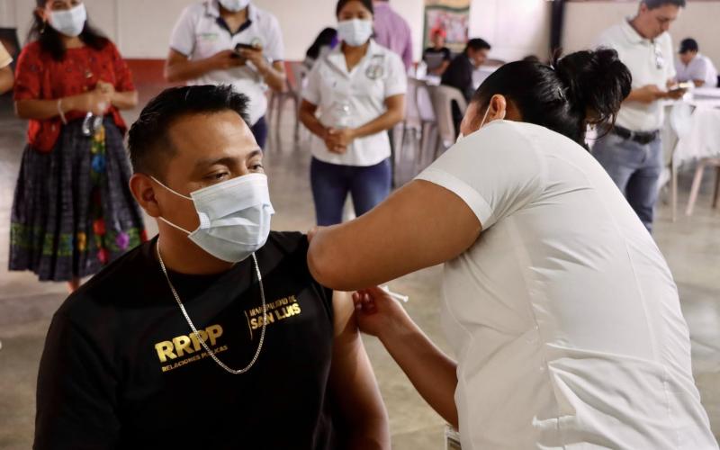 Ministerio de Salud refuerza acciones contra el sarampión en Sololá e Izabal