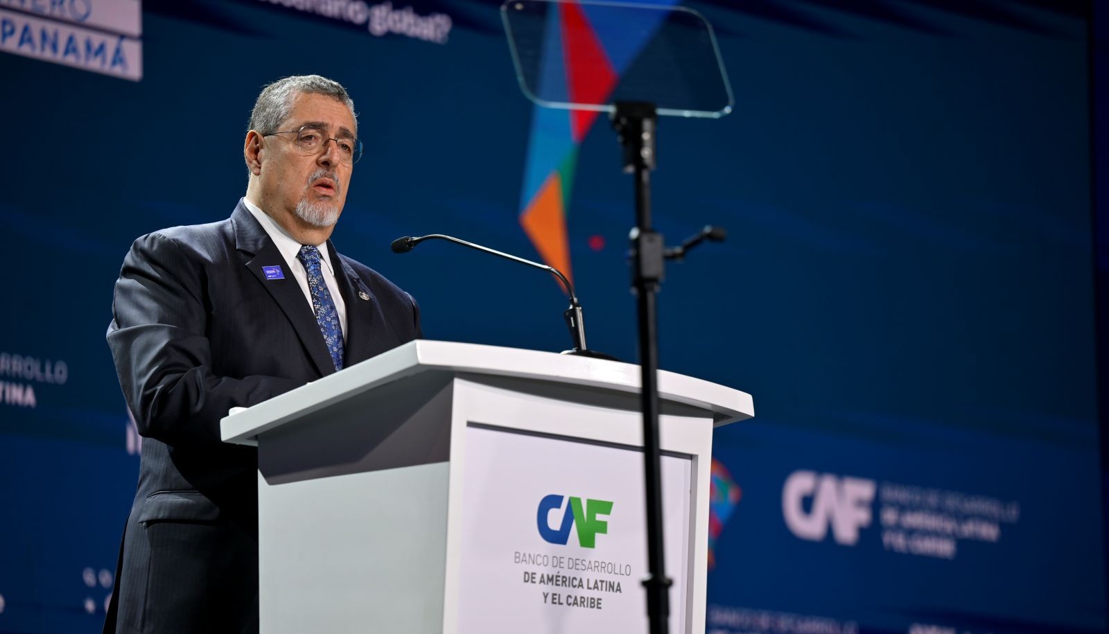 Presidente Arévalo resalta necesidad diálogo sobre transformaciones económicas y sociales