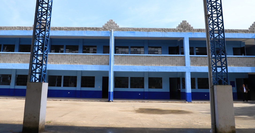 En 2025, el Mineduc alcanzó la meta de más del 58 % de centros educativos remozados