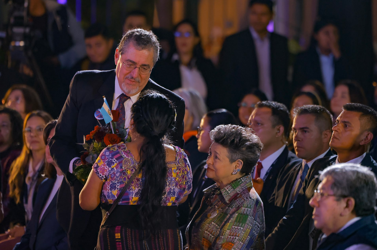 Presidente Arévalo reafirma su compromiso con los cambios en Guatemala, durante la presentación de su Informe Abierto al Pueblo