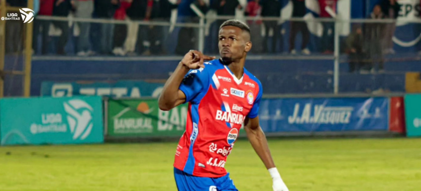 Xelajú MC arrolla a Aurora en el inicio del Clausura 2026