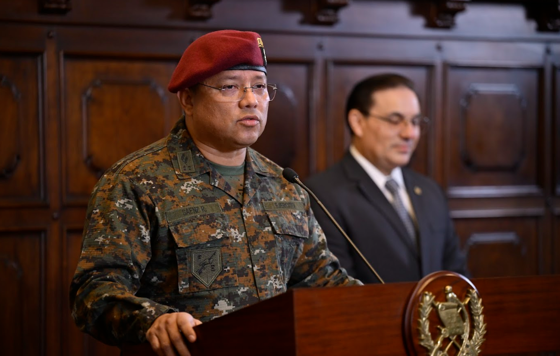 Ejército se despliega en zonas estratégicas y centros carcelarios para garantizar la seguridad