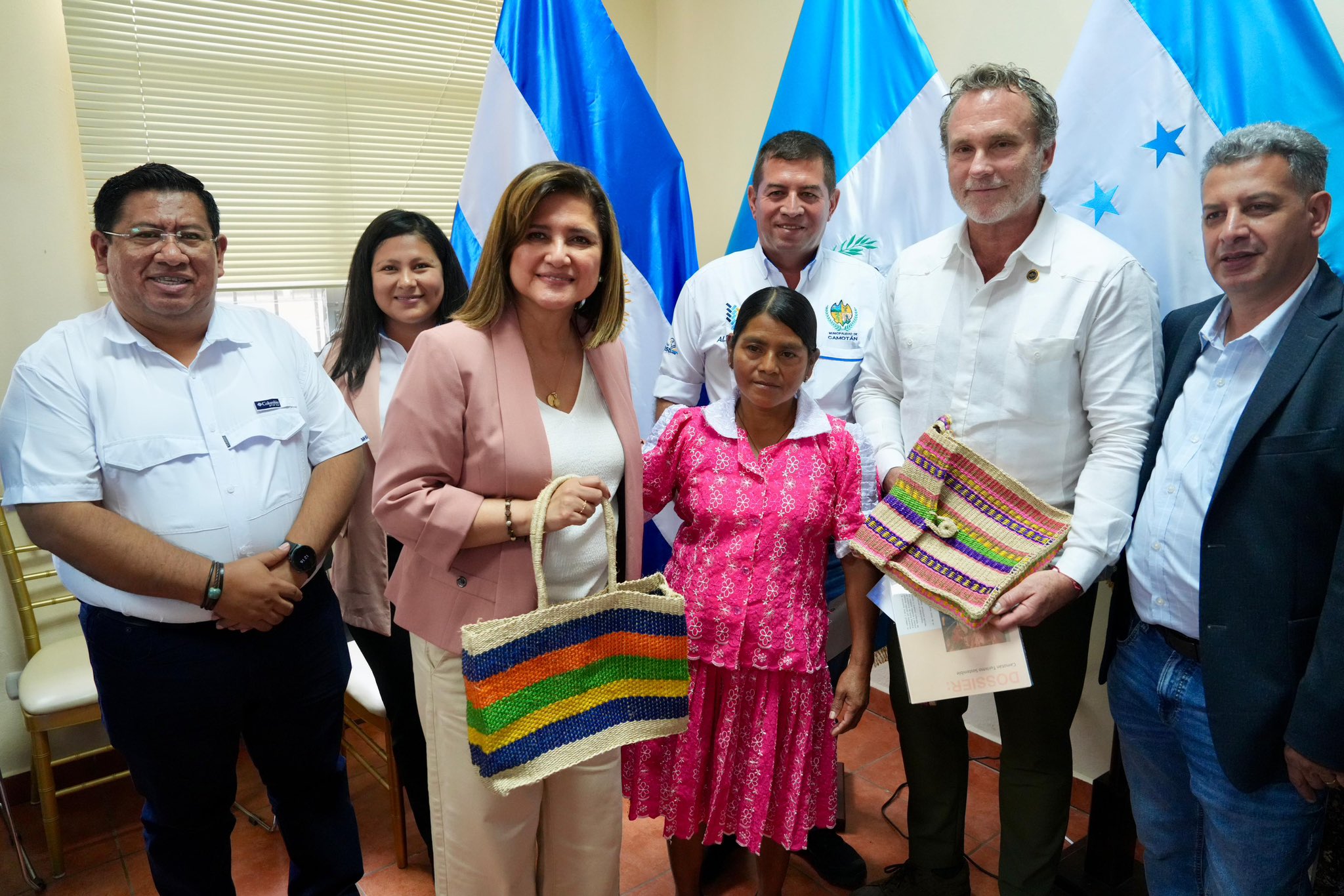 Vicepresidenta visita Esquipulas para el impulso del turismo en la Región del Trifinio