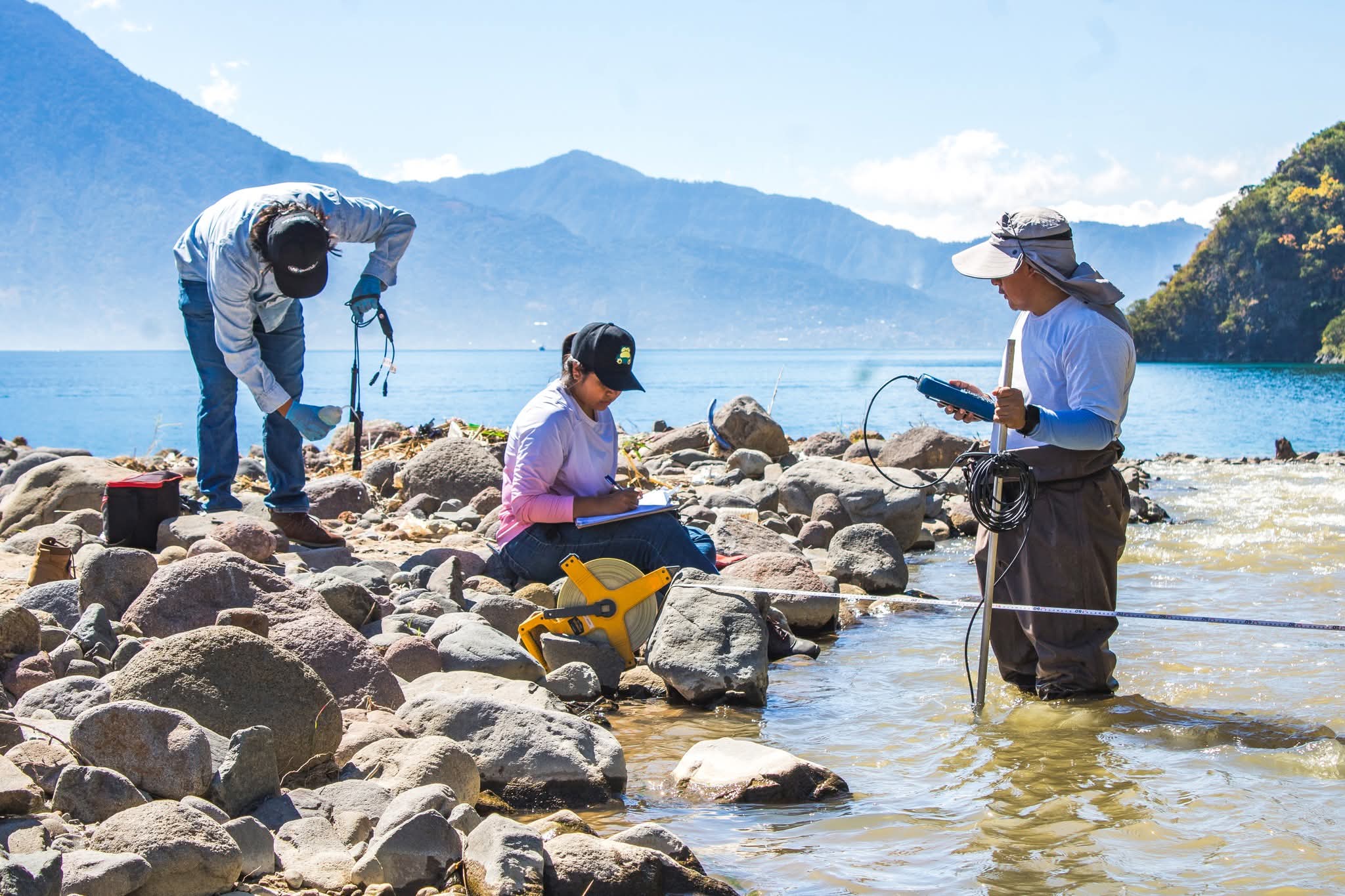 AMSCLAE impulsó acciones ambientales y de desarrollo sostenible en la cuenca del Lago de Atitlán en 2025