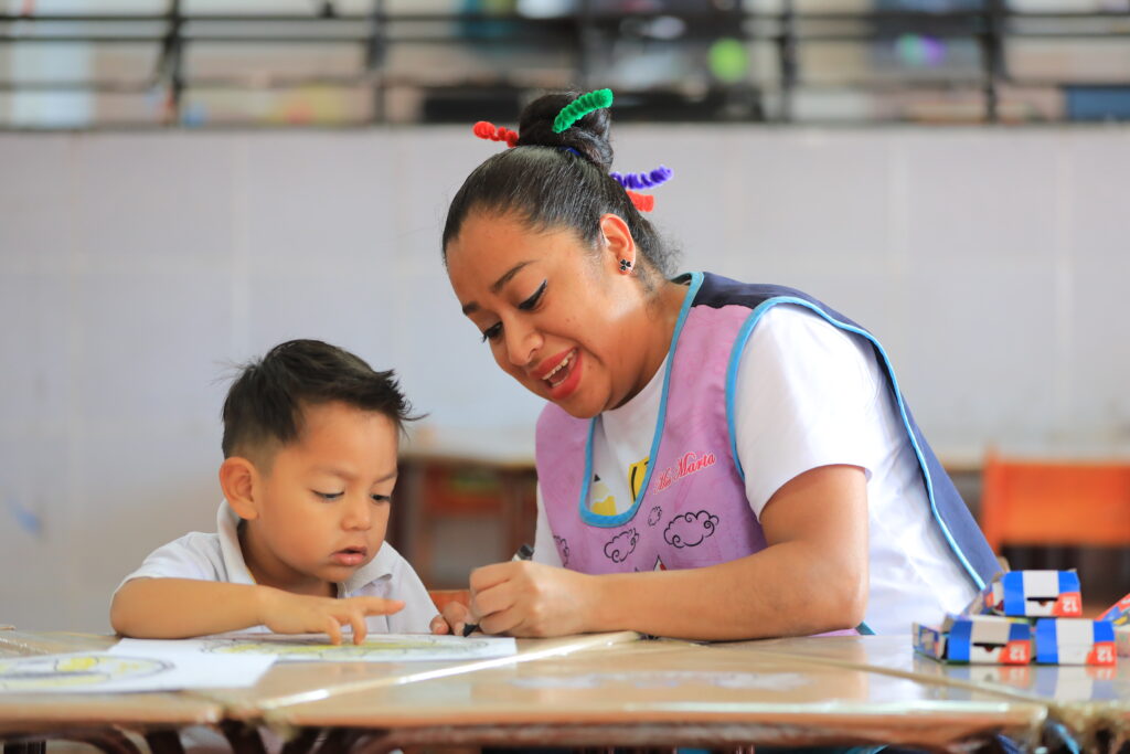 Estos son los requisitos para inscribir a tu hijo o hija en los centros de atención integral