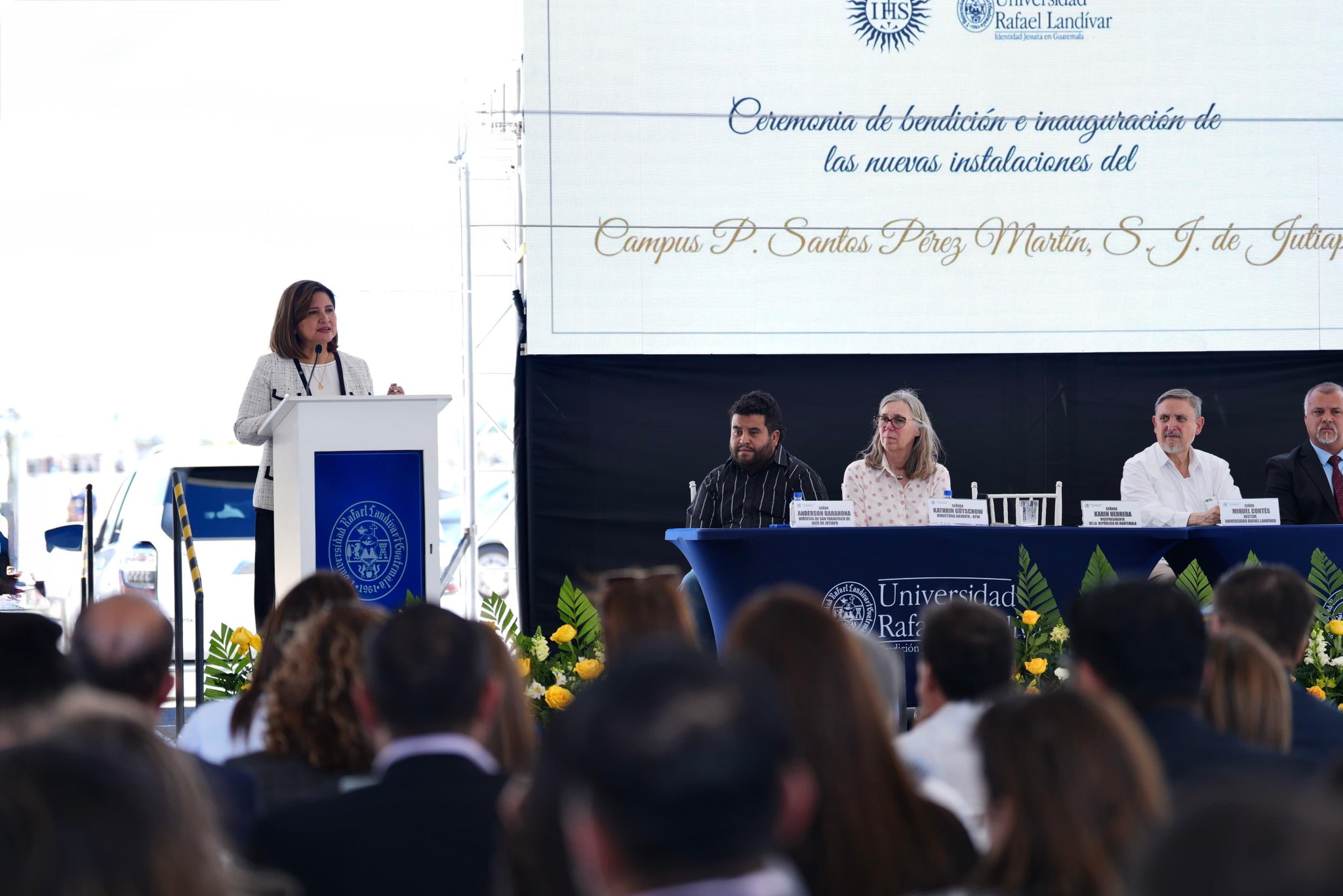 Vicepresidenta participa en la inauguración del nuevo campus de la Universidad Rafael Landívar en Jutiapa