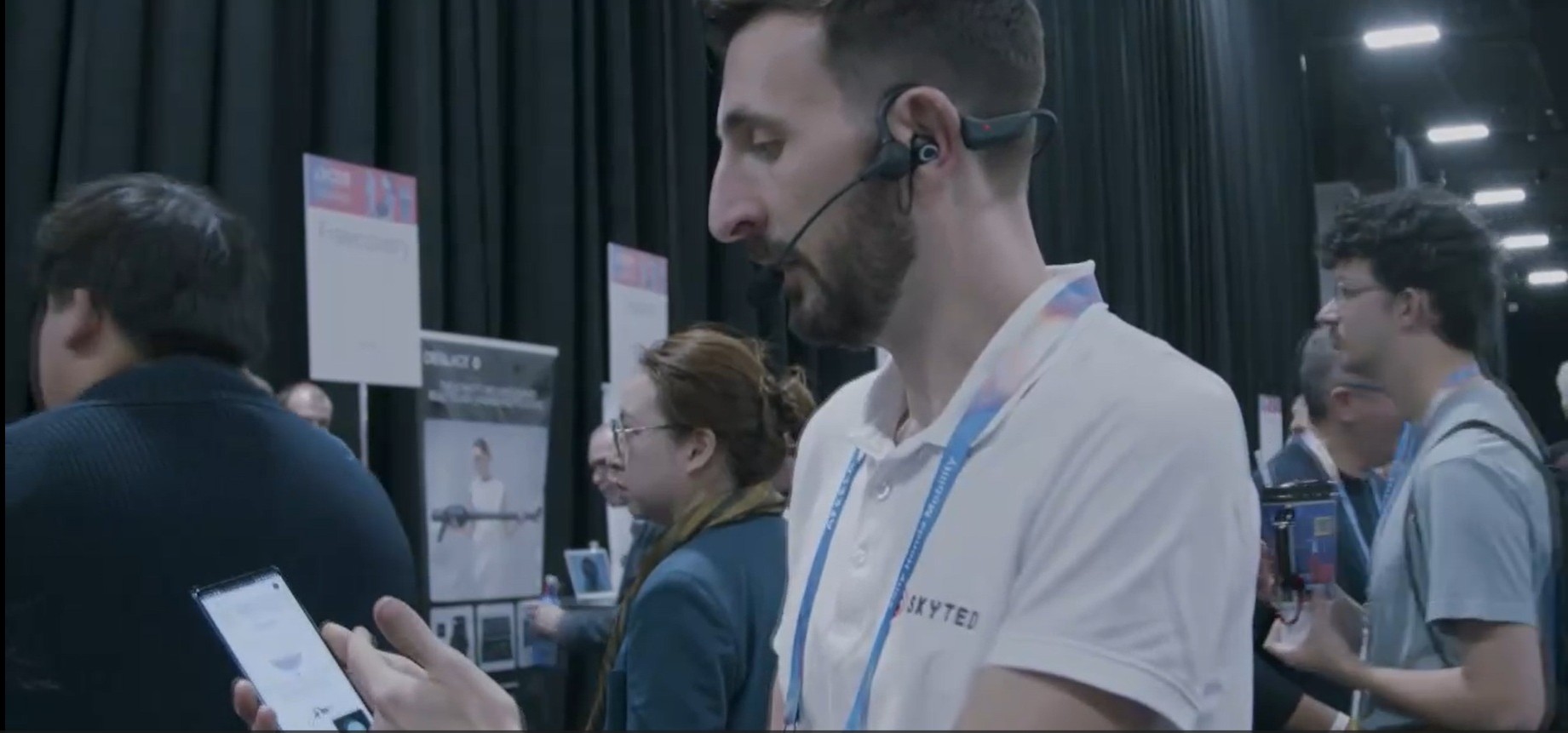 La IA marca la pauta de los nuevos teléfonos, gafas y portátiles de la feria CES 2026