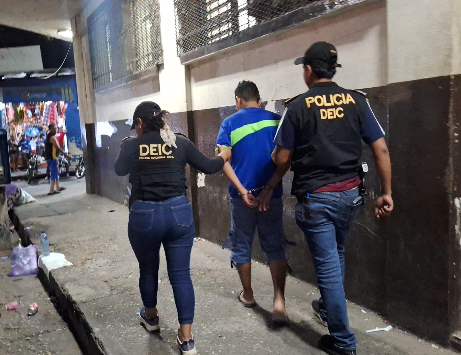Operación Centinela: allanamientos dejan droga, dinero y capturas por narcomenudeo en Escuintla