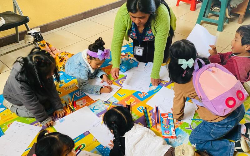 Niños de Nahualá reavivan el idioma “k’iche'” con taller lúdico