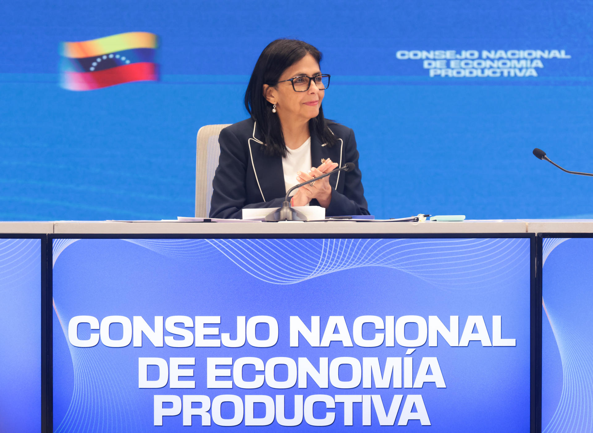 Delcy Rodríguez propone convocar “verdadero diálogo político” en Venezuela, que incluya a la oposición