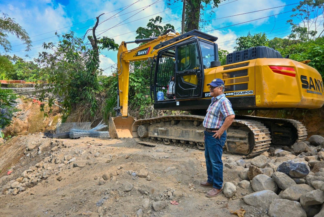 Cierre total en ruta CITO-180 por trabajos de reparación en hundimiento