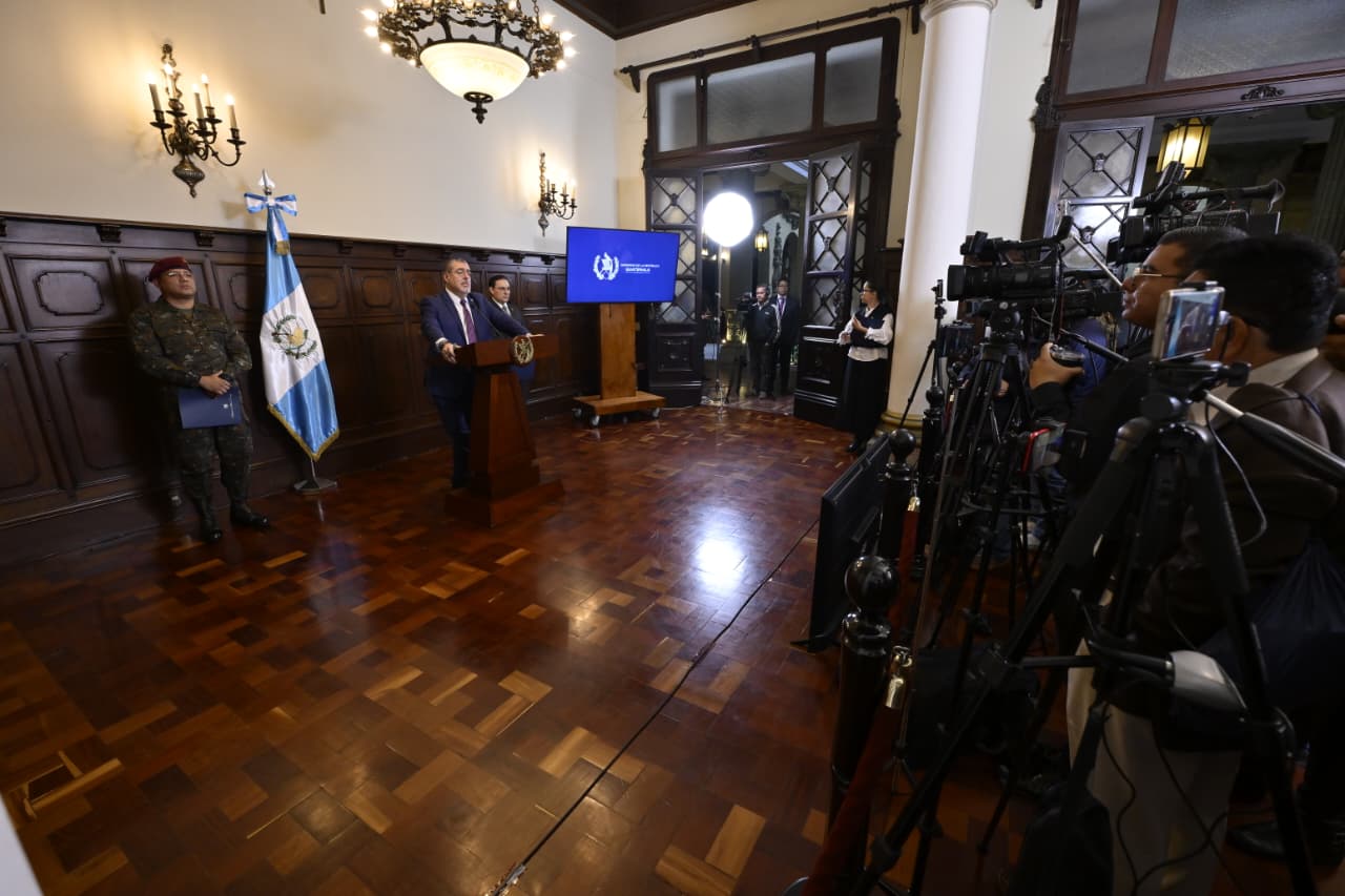 Presidente informa sobre proyectos para aliviar el tráfico en la capital