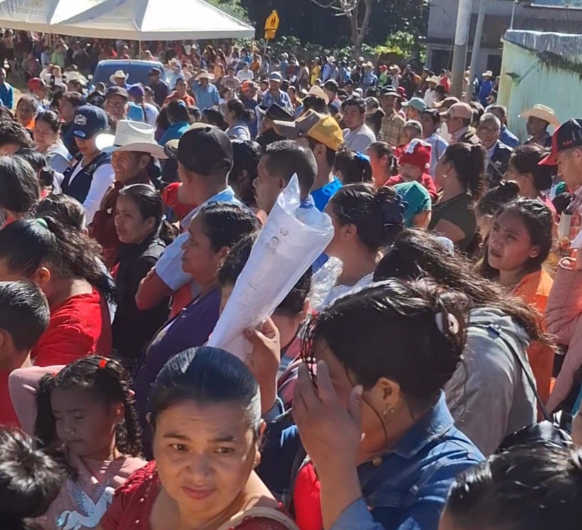 Entregan fertilizantes en los municipios de Zapotitlán, Yupiltepeque y Jerez