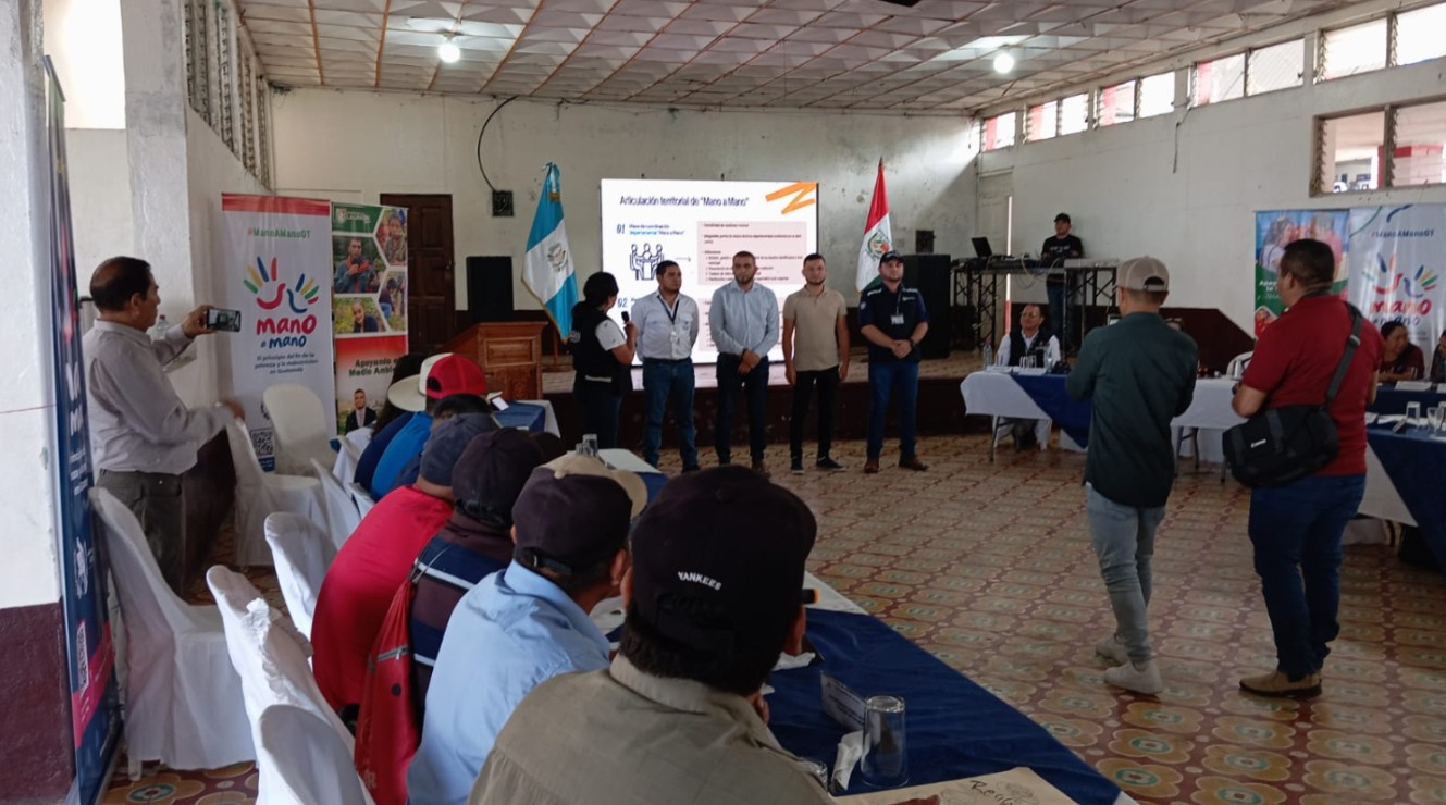 Desarrollan reunión para fortalecer acciones de la iniciativa intersectorial Mano a Mano en Zacapa