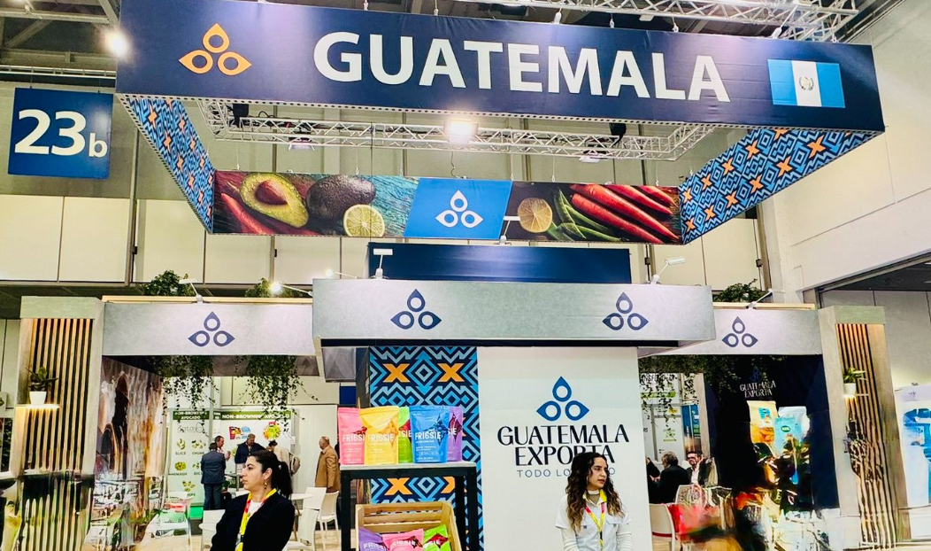 Guatemala inaugura pabellón en la feria Fruit Logística 2026, en Alemania