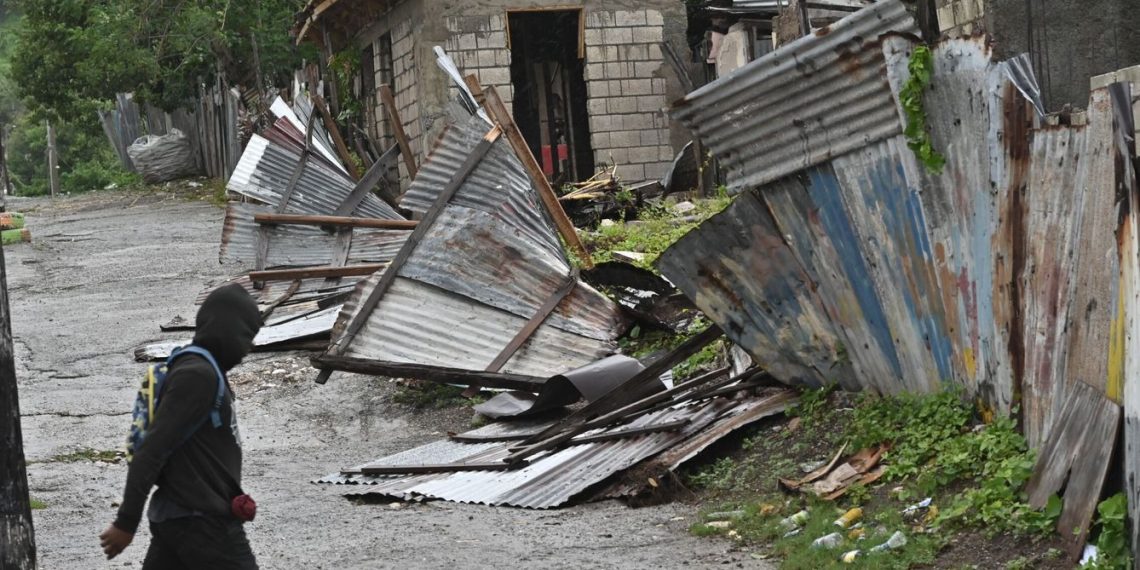 Conred emite recomendaciones ante vientos acelerados en varias regiones del país