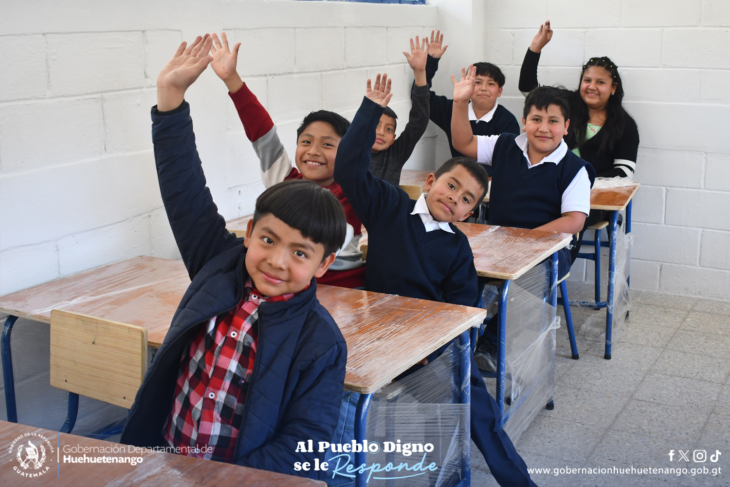 Histórica mejora educativa transforma la escuela primaria de Xinaxoj tras 44 años de espera