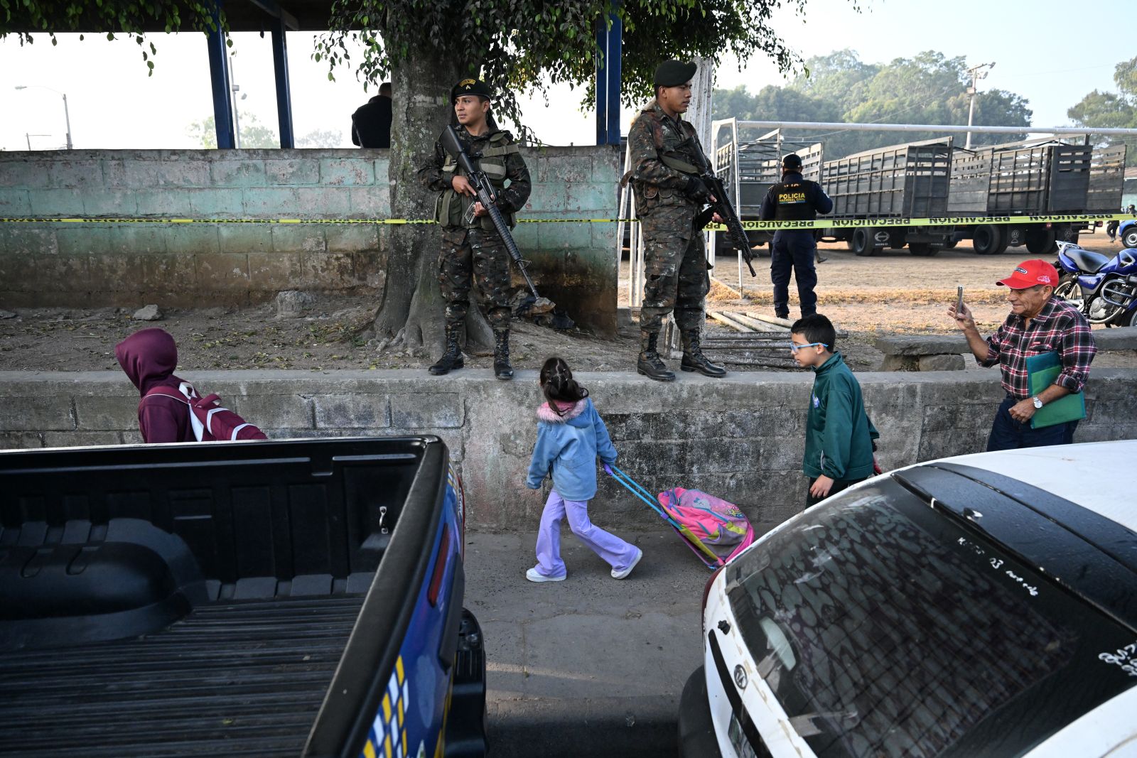 Presidente Arévalo: Con la estrategia Centinela Metropolitana “se extienden las acciones de seguridad a los barrios y plazas”