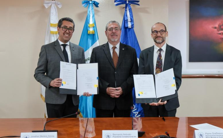 Guatemala suscribe convenio con el Banco Mundial para modernizar las finanzas públicas