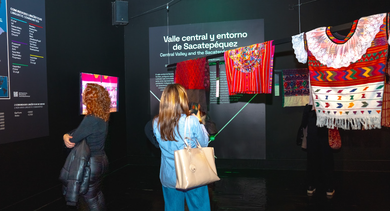 Guatemala destaca en Madrid con la exposición “Arte textil en Guatemala: diseño e identidad”