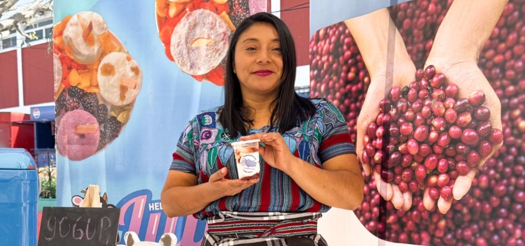 Mineco informa en idiomas maternos sobre sus servicios a las mipymes