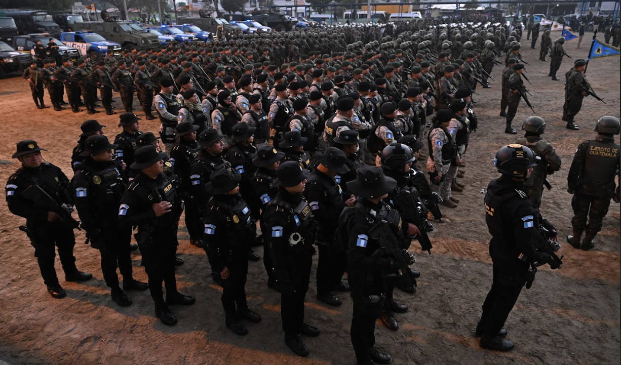 “Xmajtaj puqtzukunem chajinik pa le nimatinamit ri’” / Inicia operativo de seguridad para la región metropolitana