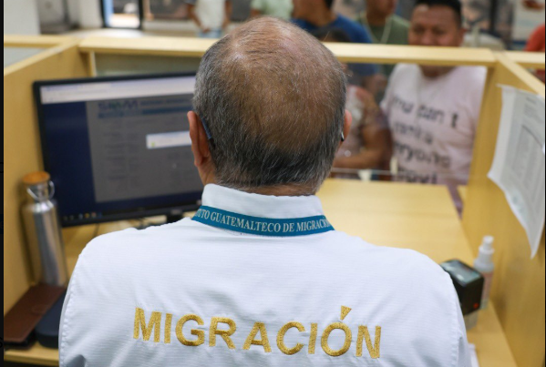 IGM fortalece atención a migrantes en idiomas mayas