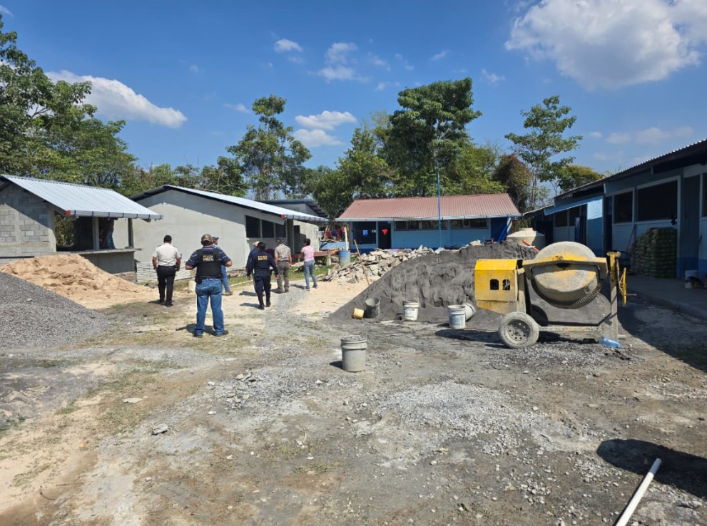 Ampliación de la escuela primaria beneficiará a estudiantes del caserío Los Ángeles, Champerico