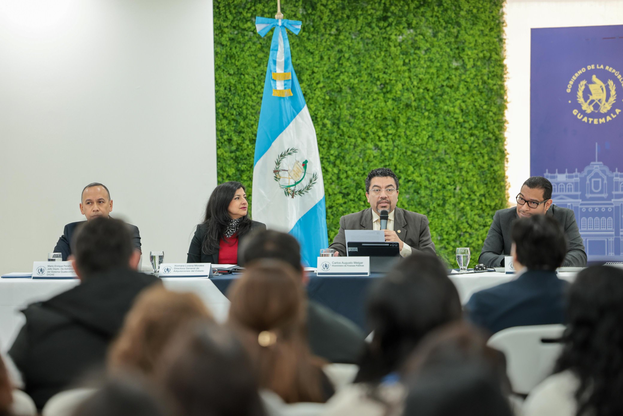 Minfin presenta sistema de alertas para mejorar las adquisiciones en Guatecompras