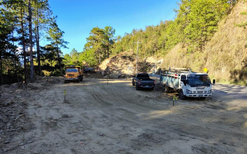Avanzan trabajos para instalación de puente modular en la ruta CA-14, Baja Verapaz