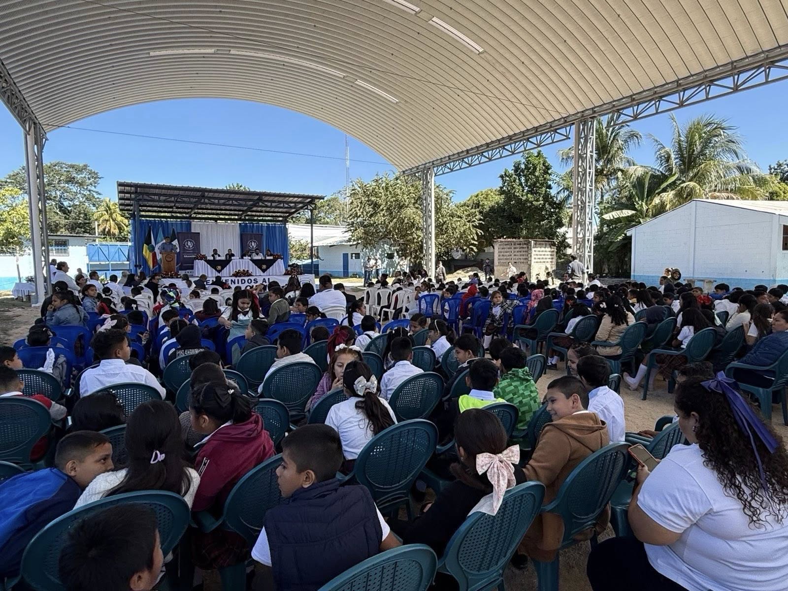 Reafirman compromiso con la educación de la niñez y la juventud de Petén