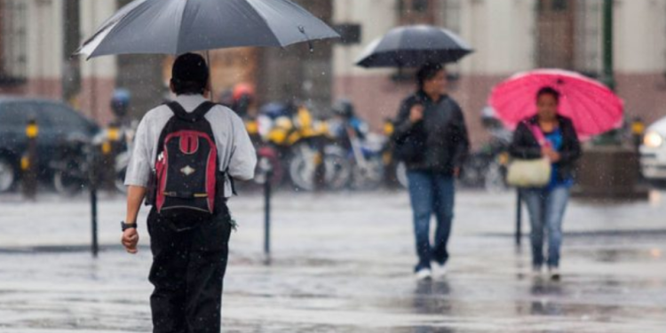 Vientos acelerados y lluvias marcan las condiciones del clima de este viernes