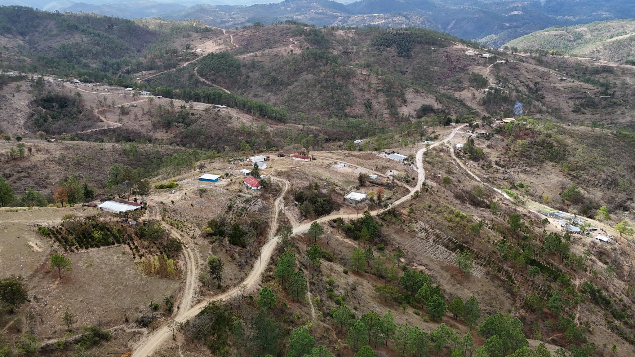 INDE lleva energía eléctrica a comunidad rural de Huehuetenango y beneficia a más de 300 personas
