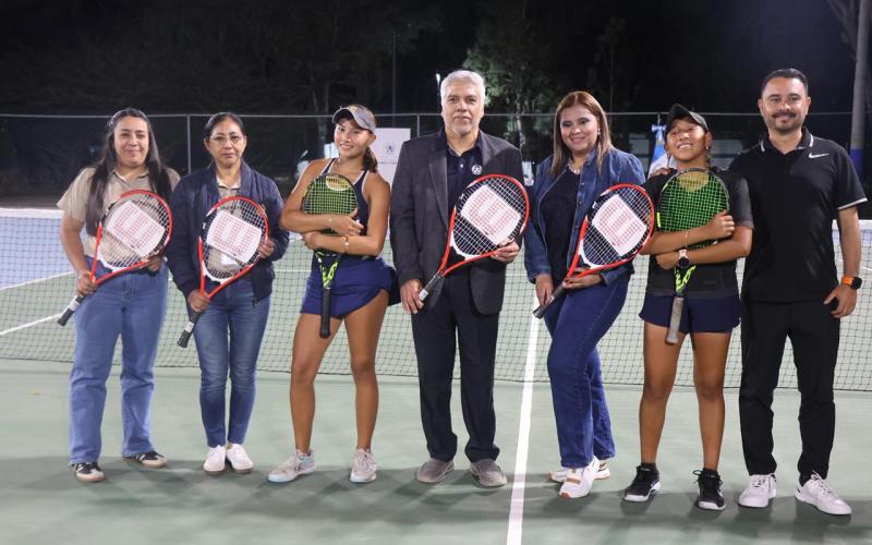 Inauguran nuevas canchas de tenis en el Campo Marte