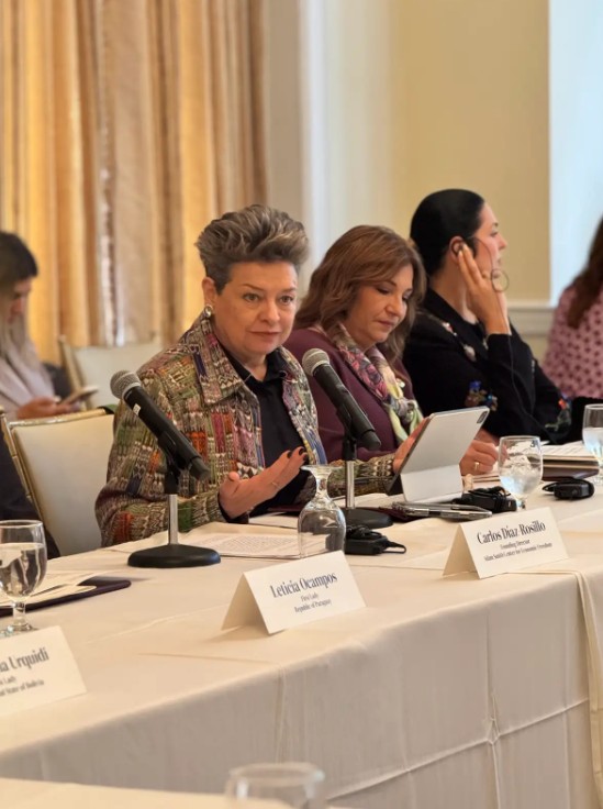 Primera dama de Guatemala impulsa carta de intención entre Alianza ALMA y el Adam Smith Center en Washington