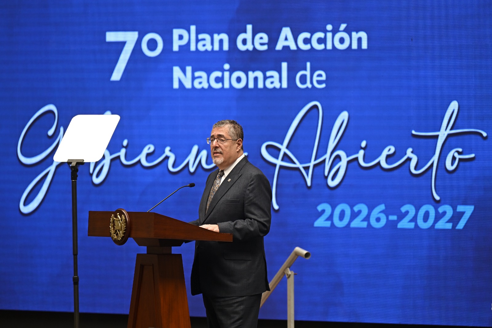 Presidente: “Estamos aquí para devolverle el Gobierno a la gente”