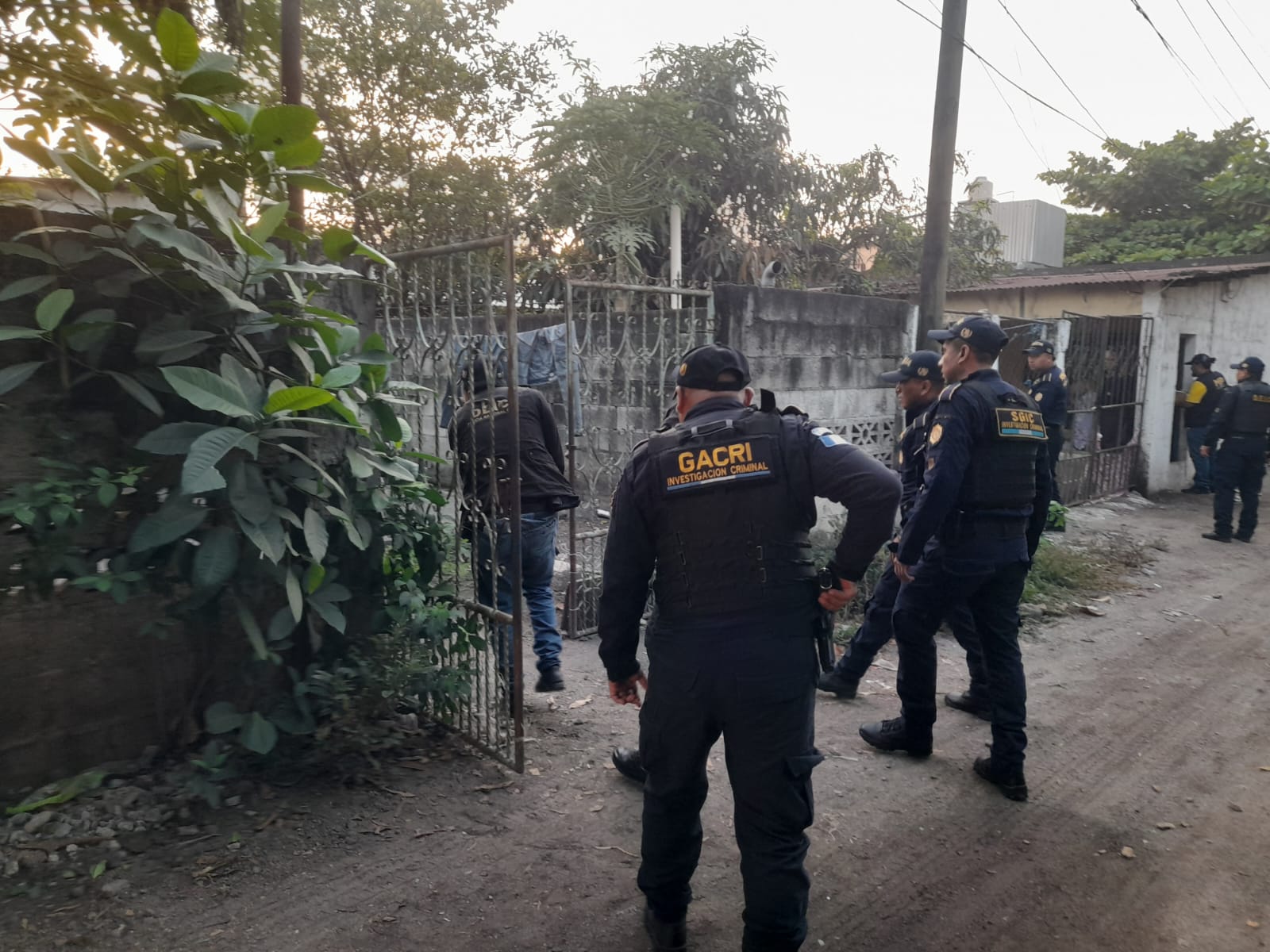La PNC ejecuta 164 allanamientos contra extorsiones en 15 municipios