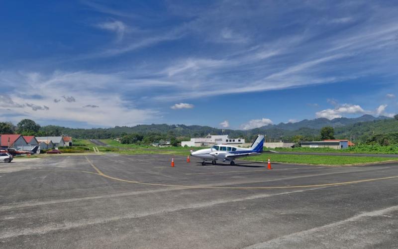 Mejoras en aeródromos impulsan conectividad, seguridad y desarrollo en Guatemala