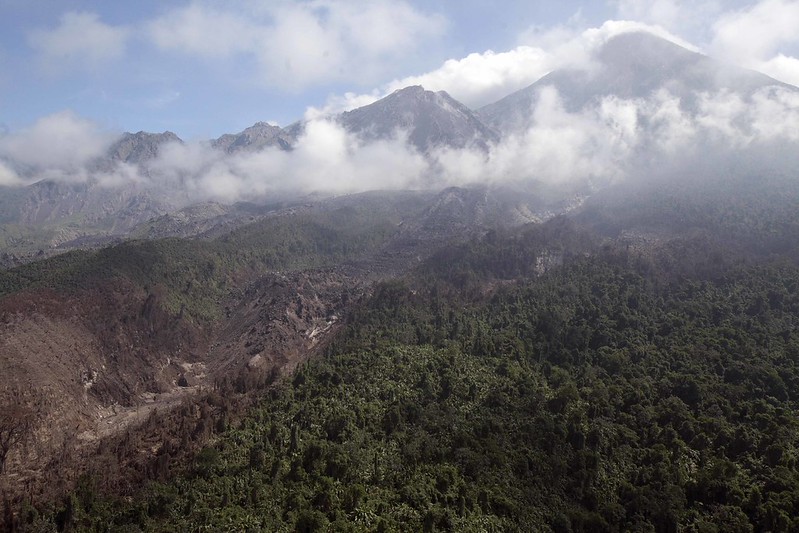 Conred advierte riesgo de lahares en el volcán Santiaguito