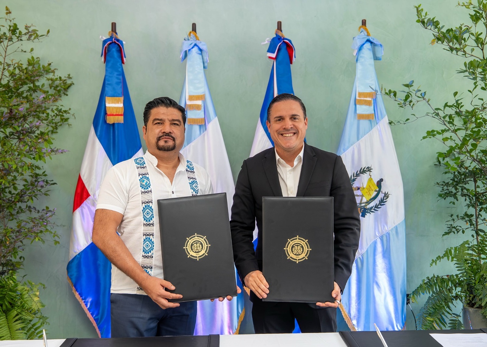 Guatemala y República Dominicana suscriben acuerdo para la cooperación portuaria
