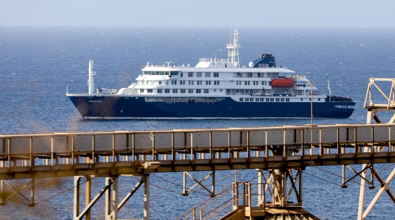 Epidemiólogos de la OMS revisarán hoy el crucero afectado por un brote de hantavirus