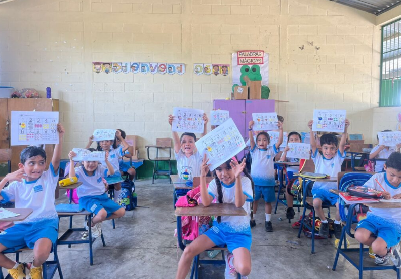 Estudiantes de San Benito revitalizan el idioma “itza'” a través de la numeración