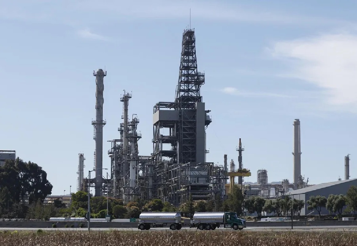 El petróleo de Texas cae hasta los 95 dólares ante posible acuerdo entre EE. UU. e Irán